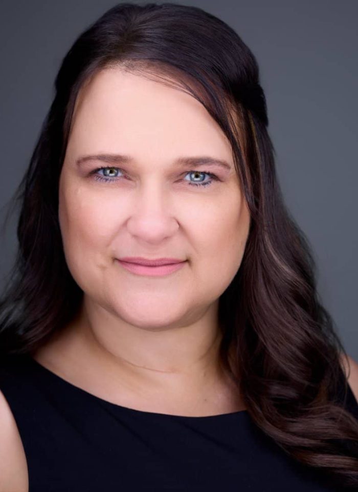 LauraF_Social Media-2